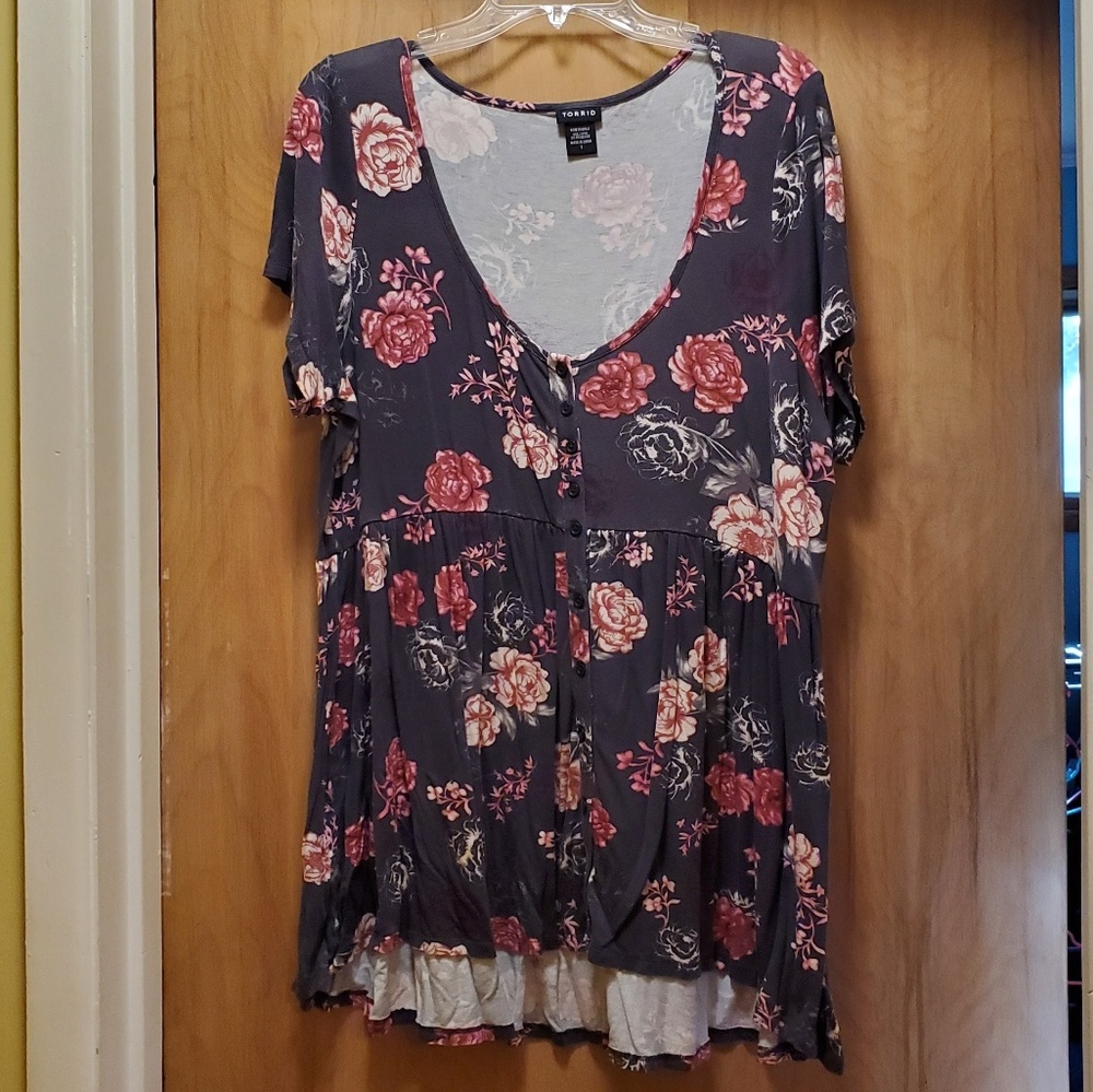 Grey with pink flowers tunic